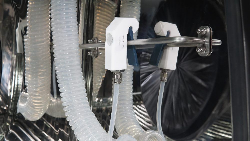 製薬産業用グローブボックス - OEB4-5 - CSV Containment - ドラム缶の
