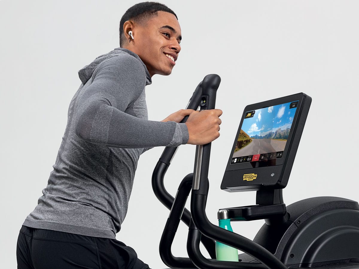 ☆TechnoGym/テクノジム クロストレーナー（VARIO EXCITE700SP) 埼玉県坂戸市発 ファッション 現品確認OK【K0927R3BH 】