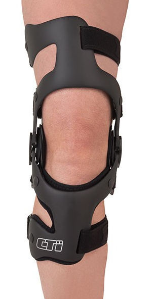 ＜CTi2＞膝関節装具C.Ti.2 ニーブレイス CTi2＞膝関節装具C.Ti.2 ニーブレイス ＜CTi2＞膝関節装具C.Ti.2