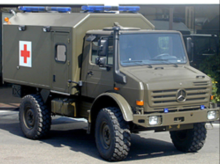 救助用救急車 - Unimog multi-stretcher - C. Miesen - ボックス
