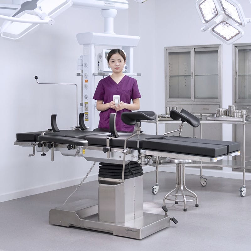 汎用手術台 - A202 - Jiangsu Saikang Medical Equipment - 整形外科用 / 婦人科用 / 油圧式