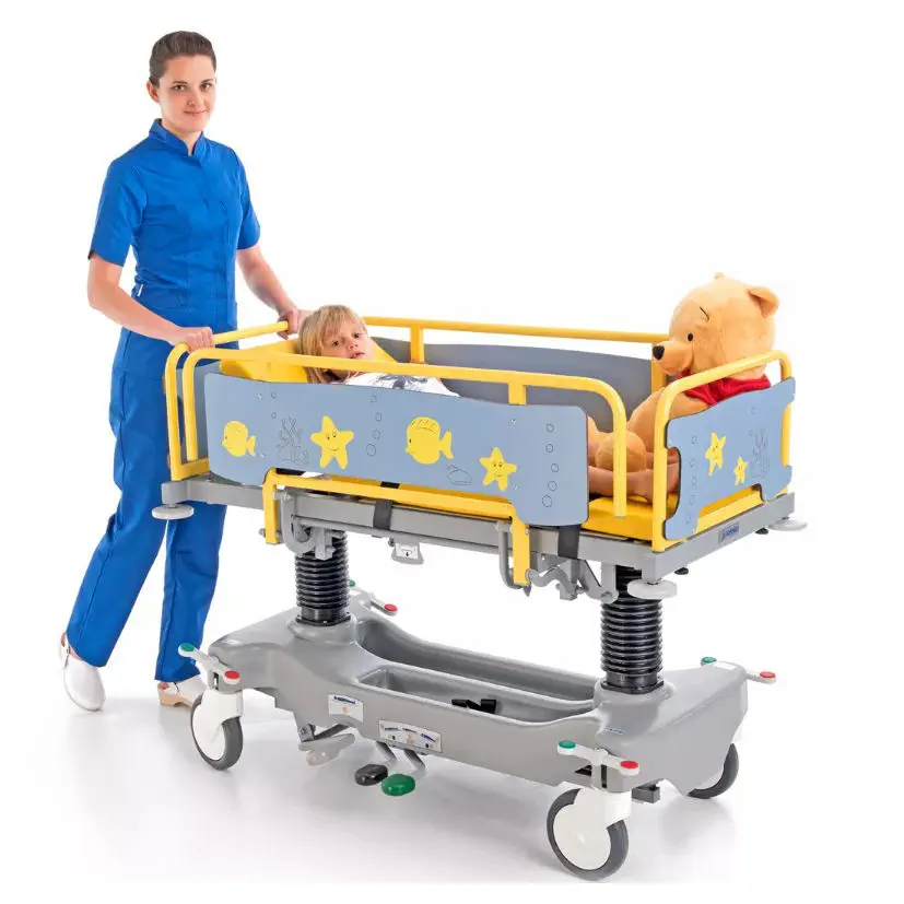 リクライニング式ストレッチャー カワムラサイクル】介助用フルリクライニング車いす RR60N【車椅子販売