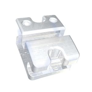 セラミック製矯正ブラケット 1