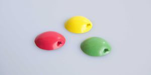 使い捨て眼球保護シールド