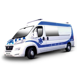ワゴン車タイプ救急車