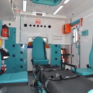 集中治療用救急車