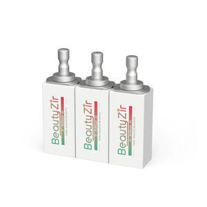 ジルコニア製歯科材料 1