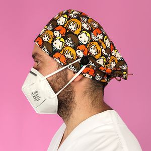 ぴったりした手術帽
