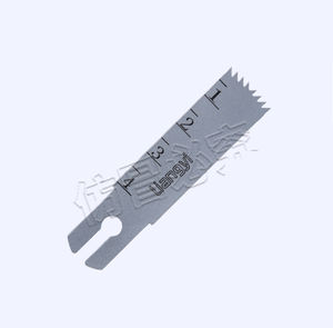 縦切手術用のこぎり刃
