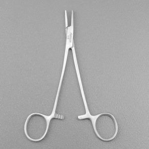 手術用持針器 1