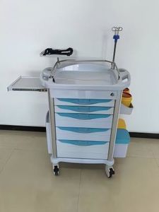 救急用台車 1