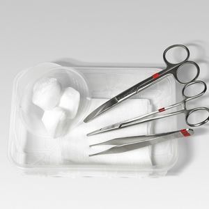 傷の縫合器具一式 1