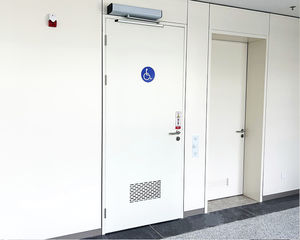 安全用ドア