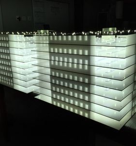 クリーンルーム用LEDパネル
