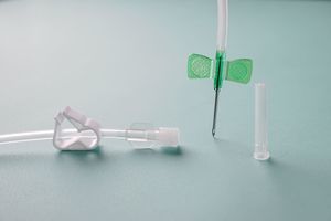 動静脈注射(瘻孔)針
