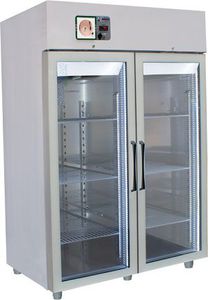 研究所用冷蔵庫 1