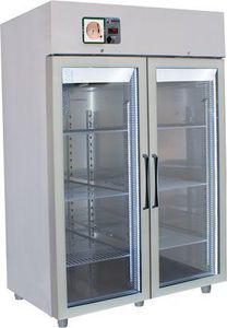 ラボ用冷凍庫 1