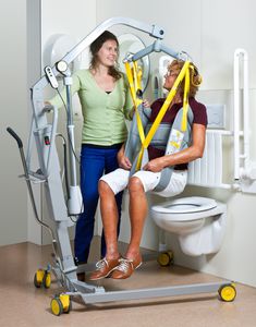 電動式介護リフト 1