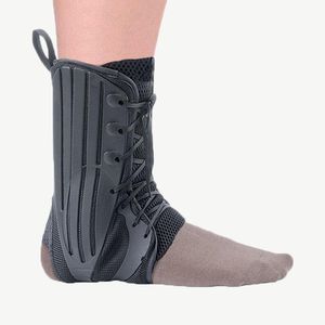 足首装具