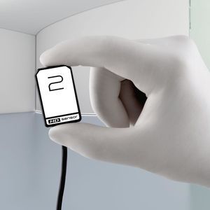歯科レントゲン用口腔内フラットパネルディテクタ 1