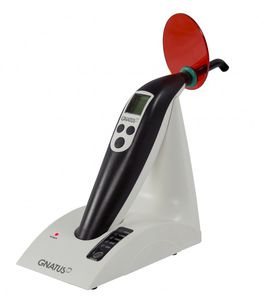 歯科用光重合器 1