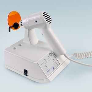 歯科用光重合器