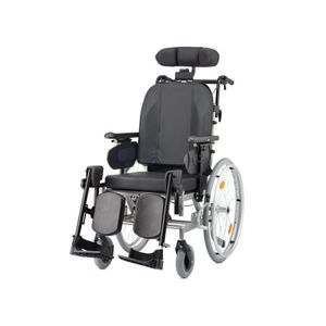 手動式車椅子 1