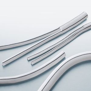 ポリエステル製人工血管
