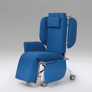 一般医用治療用アームチェア 1