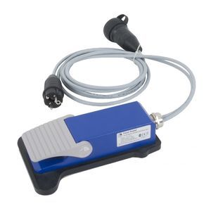 獣医歯科用フットスイッチ 1