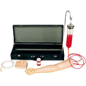 注射シミュレーター