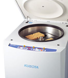 KUBOTA ハイキャパシティ遠心機 8730 スイングローター RS-4000 未使用品  実験用遠心機 - 8730 - KUBOTA - 診療所用 &frasl; 多機能 &frasl; 血液