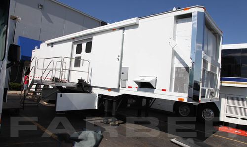 研究所用病院用可動ユニット - 15937 - Farber Specialty Vehicles - 牽引用