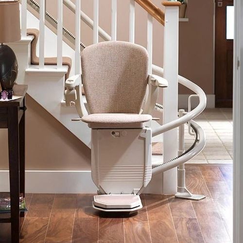 ストレート型階段用階段昇降装置 - Starla  - Stannah Stairlifts - 回転式階段用 / 人間 / レール上