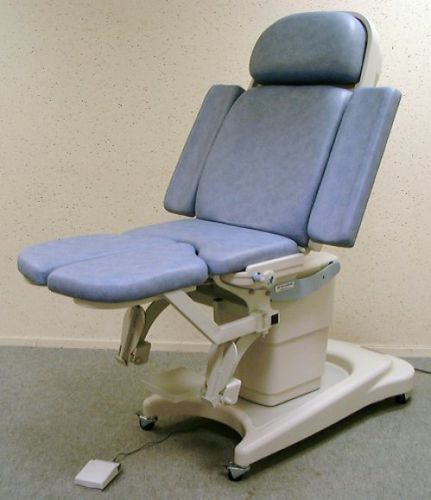 婦人科用検査用アームチェア - 96000000 - Creo Medical - 泌尿器科用 / 電動式 / 高さ調節可能な