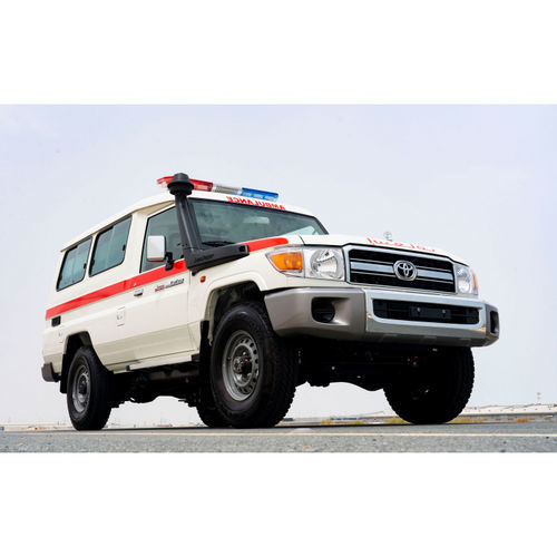 ワゴン車タイプ救急車 - NF-AMB-CUS-LCHT - NAFFCO FZCO - 4x4 / 4ストレッチャー / 酸素療法付き