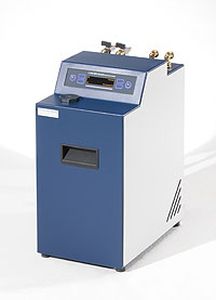 コンパクト研究所用冷却器 - MINITOWER - Van der Heijden Labortechnik GmbH - 回転蒸発器用 / 水冷却