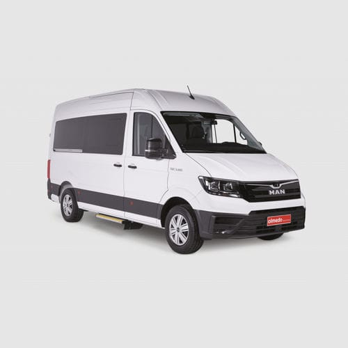 ワゴン車福祉車両 - MAN TGE  - Olmedo Special Vehicles - 後口