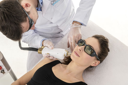 肌の若返り用レーザー - ORIGIN® - Deleo - にきび治療用 / Er:Glass