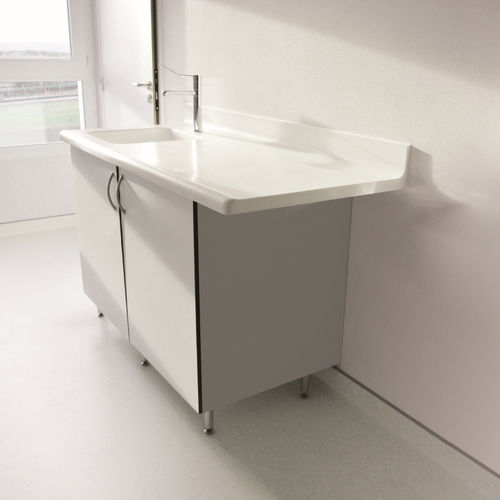 歯科用実験台 - Corian Design solutions through Partners - 病理組織用 / 減菌用 / 核医学用