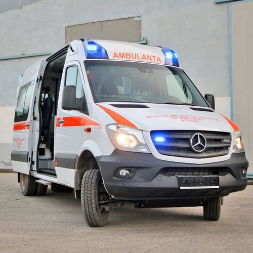 集中治療用救急車 - Mercedes Sprinter - DELTAMED SRL - ボックスタイプ / タイプC / 4x4