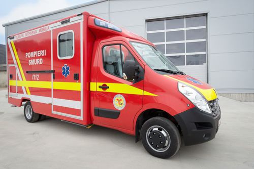 集中治療用救急車 - Renault Master - DELTAMED SRL - ボックスタイプ / タイプC