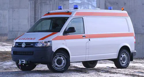 シュコー　フォルクスワーゲンレイトバス•バン•ポリス•救急車など ワゴン車タイプ救急車 - Volkswagen Transporter - DELTAMED SRL