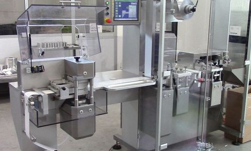 自動包装システム - XP - Nuova ICS Automazione - ロボット式 / コンパクト / ブリスタ