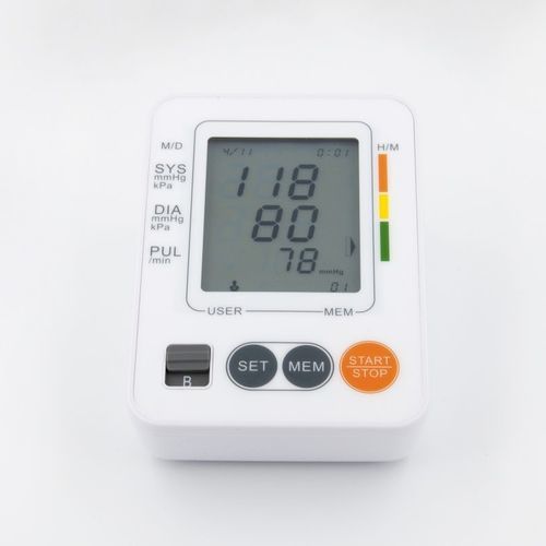 自動電子血圧計 - C502 - Xnuo International Group - 大人用カフ付 / 2x60