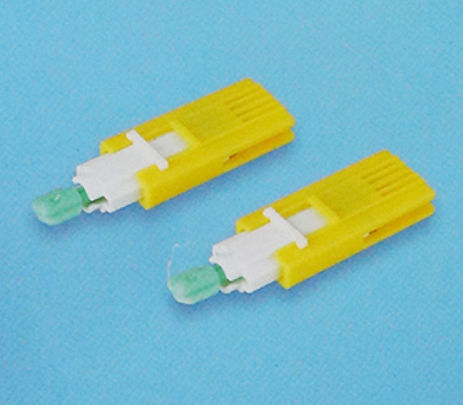 採血用針 - 1085 - Rongbo Medical - 安全機構付き