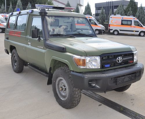 4x4救急車 - Toyota Land Cruiser - eos ambulance - 4ストレッチャー / 酸素療法付き