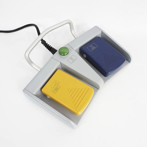 X線撮影用フットスイッチ - F02A - Shandong Newheek Image Equipment - 電動式 / ダブル / 直線型