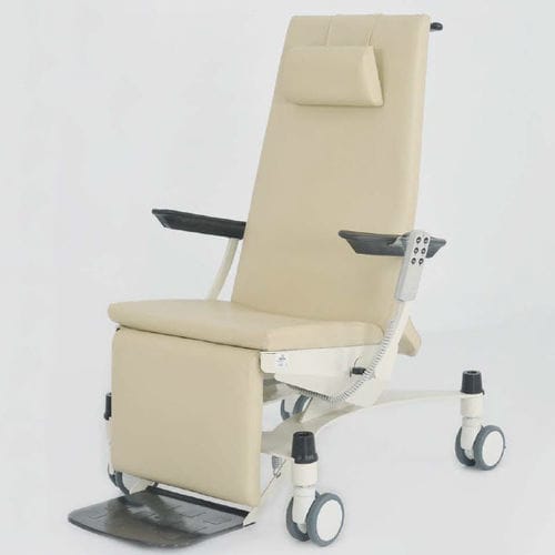屋内用患者移送用チェア - 90111402 - DOLSAN MEDICAL - キャスター付き / 背もたれ調節可能な / 人間工学
