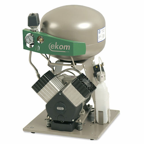歯科コンプレッサー - DK50 2V - EKOM spol - メンブレン / 2つ / オイルフリー